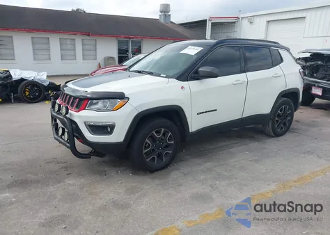 2021 Jeep Compass Trailhawk 4X4 from USA, damaged, VIN 3C4NJDDB9MT512046